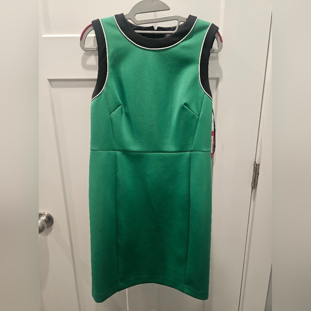NWT Vince Camuto Eclipse Sheath Dress Size 6 – Lush Green Black White Trim
